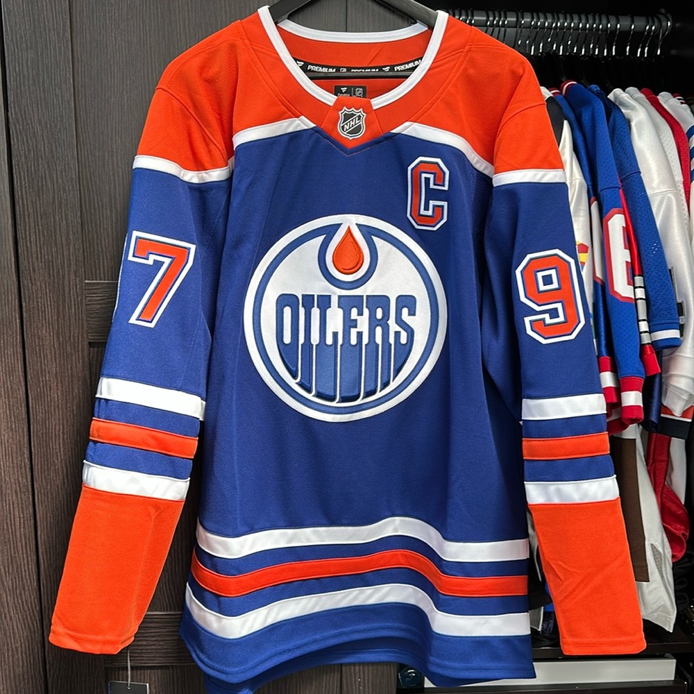 Connor McDavid Edmonton Oilers Fanatics Home Premium Jersey - Royal